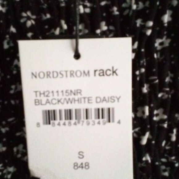 NORDSTROM BLACK / WHITE DAISY T TAHAARI SZ S/P - Picture 2 of 4